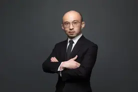 华兴资本包凡：试点注册制是科创板的责任视频封面