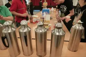 “多喝热水”，为何成为国民口头禅？| 睡前聊一会儿图片
