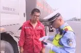 54秒丨东营利津：公安局交通管理大队联合多部门开展危化品运输车专项整治行动视频封面