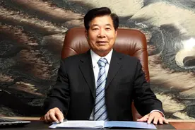 今创俞金坤：山登绝顶我为峰图片