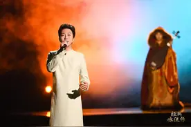 李玉刚分饰两角演绎《昭君出塞》李治廷超燃献唱古诗词震撼全场图片