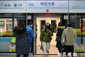 地铁里每节车厢多少乘客，是怎么算出来的？图片