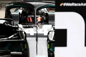 赛车丨F1匈牙利站：汉密尔顿夺得杆位图片