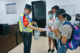小候鸟从陕西来台州找爸爸，两个十二三岁的女孩，“弄丢”了图片