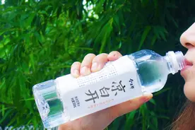 后疫情时代，常喝凉白开，从“肠”计议更健康图片