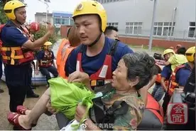 这群郑州男人，你们救人的样子，真帅图片