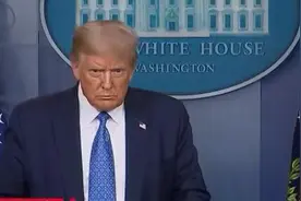 被拜登说是种族主义者，特朗普：我为美国黑人做的事比任何人都多，除了林肯图片