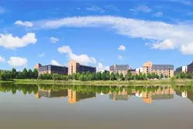 如诗的晴川似梦的华年，武汉晴川学院逐浪启新航图片
