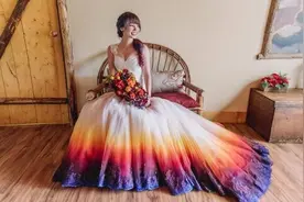 女子用喷枪为自己设计“火焰”婚纱图片