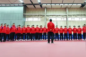 国乒重启赛事“地表最强”出击图片