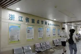 一家三口患病，大哥换肝二哥去世！小妹为何能逃过厄运？图片