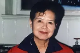新中国第一位电视播音员沈力逝世，曾与赵忠祥同获杰出贡献大奖图片