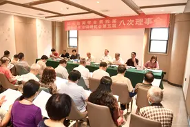 一起感受诗词的巨大力量！郑州诗词达人力创佳作为时代放歌图片