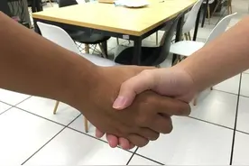 死鱼式最糟糕！5种握手法“超惹人厌”别踩雷图片
