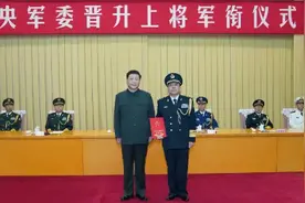 中国新添第三位“60后”上将，徐忠波首次以火箭军政委身份亮相图片