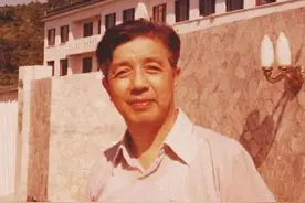 经典不朽：洪汛涛、杨永青与绘本《神笔马良》| 书评图片