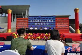 内蒙古呼和浩特：“每条犬将有唯一的电子档案和犬证”图片