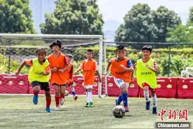 恒大刮起青春风暴 U19新星接连亮相中超图片