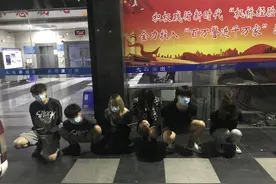 不取消贷款账户影响征信？女孩被骗7万多，9名犯罪嫌疑人落网图片