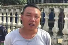 《铁臂护车》后续：救下一车人的他想为村里修座桥图片