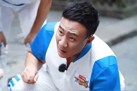 胡军吴奇隆王耀庆李维嘉加起来都拉不动的全国超大弹弓，到底有多大？图片