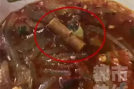 男子点外卖吃出烟头，店家到场“表演”吞烟头图片