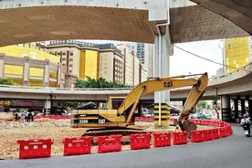 惠州鹅岭立交桥改造开工 施工影响路段临时停车位取消图片