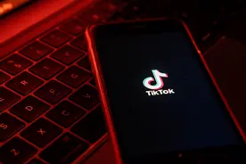 没道理可讲，我们看到了美国上下的丑陋图片