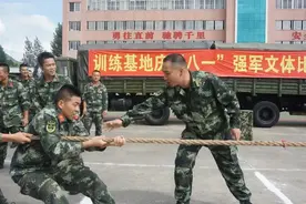 官兵们的“八一”就是这么嗨！图片