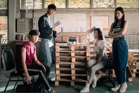 开撕教育制度、贫富差距，剧版《天才枪手》评分比影版都高图片