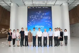接轨创新科技 完美公司董事长古润金率队拜访知名科研平台图片
