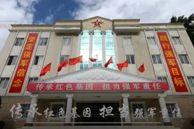 人人都有参军梦，一身戎装橄榄绿，穿出世界最帅气模样图片