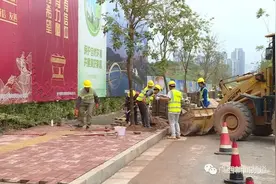 电动车让人行道很“受伤”！南宁维修整治149条市管人行道图片