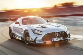 梅赛德斯-AMG GT Black售价公布 搭4.0T+7DCT图片
