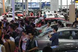 南京江宁：买一辆车政府最高补贴5000元图片