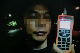 醉猫驾车酿事故，原因竟是代驾要价太高？图片