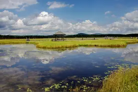 游塞罕坝！今年京津冀首趟旅游班列周五出发，设有书吧酒吧KTV图片