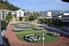 让民族文化在校园里传承图片
