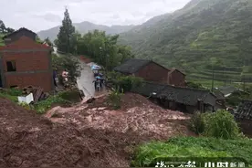 滑坡前他一个举动救了全村，丽水村民李子会回忆：听到“哗”地一声，知道危险了图片