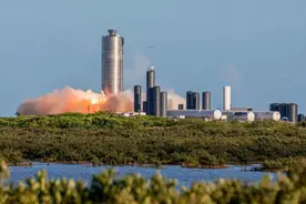 马斯克的星舰原型SN5低空跳跃试飞成功！火星梦想又近一步图片