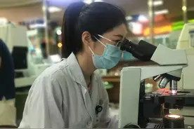 如何获取一份“合格”的便便标本？这是孩子腹泻时，家长第一件该做对的事！图片