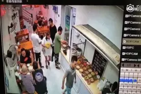 白衣小姐姐，你溜走的样子真好看图片