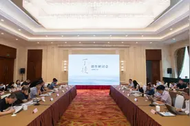 作家丁捷：希望文学现实升华为社会现实力量图片