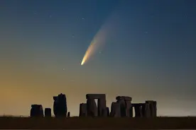 这一夜，让我们来谈谈彗星图片