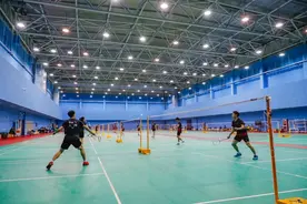 上海体育健儿热血夏训，抖音直播邀请市民赛场见证图片