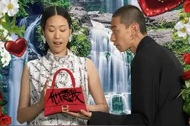 巴黎世家七夕广告片被吐槽：90年代乡村影楼风图片