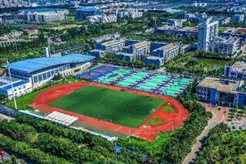 扬州工业职业技术学院发布招生章程，“分数优先，遵循志愿”录取图片
