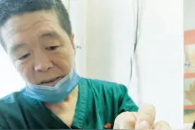 小品里的“扯蛋”惊现现实版图片