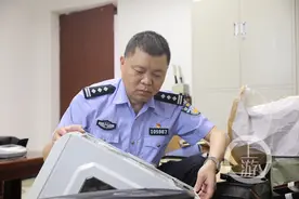 只因在人群中多看了你一眼 29年老刑侦挖出一起百万“黄金大盗”案图片