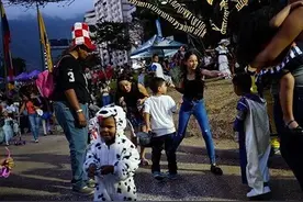 月薪只够买2斤肉，15%人口外逃！世界最大石油储备国为何又穷又乱？图片